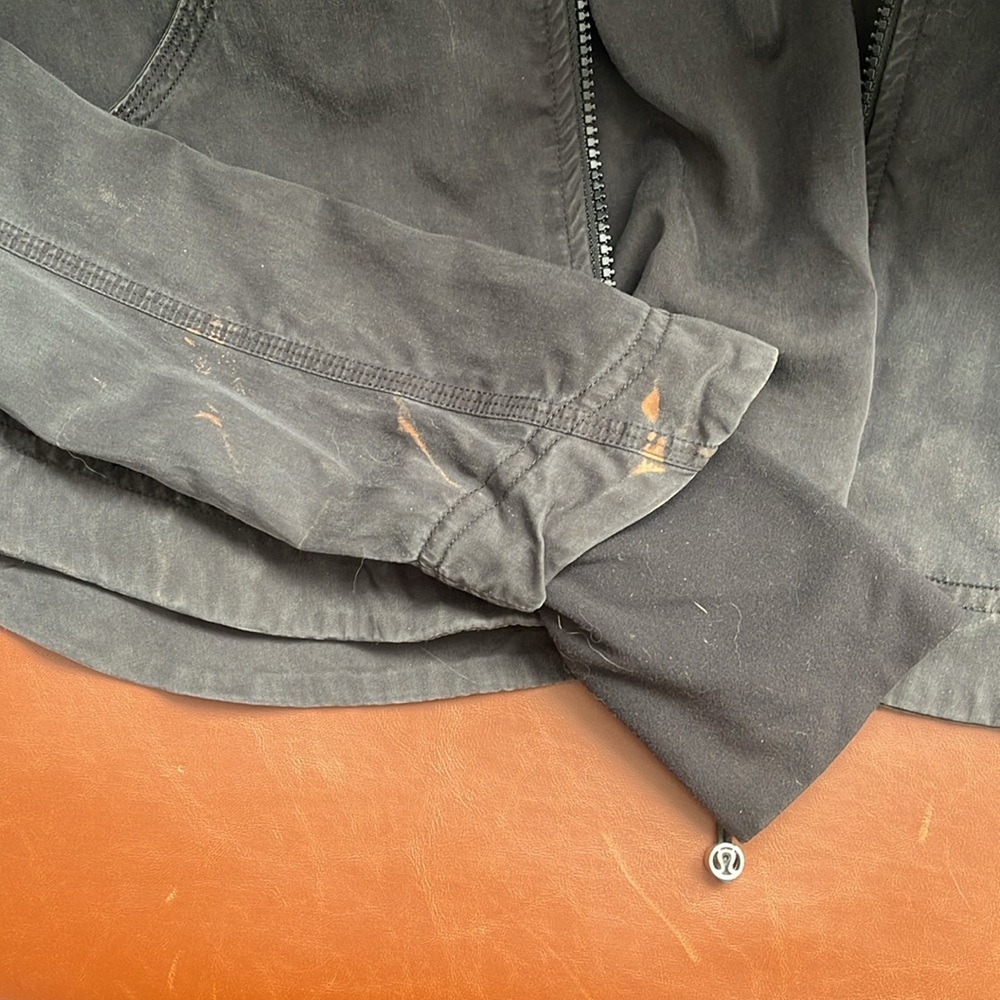 Lululemon Running Jacket - Picture 8 of 9